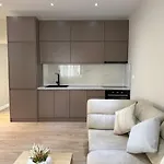 Apartment Lokas Cozy Tirana