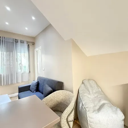 Lokas Cozy Апартаменты *